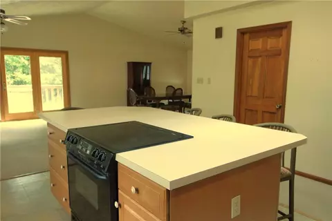 147 Scott Rd, Eighty Four, PA 15330 photo 11