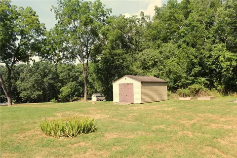147 Scott Rd, Eighty Four, PA 15330 photo 29