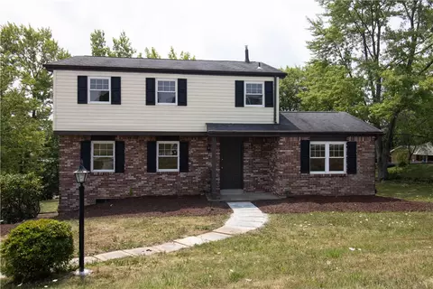 30 Elgin Dr, Greensburg, PA 15601