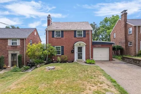1545 Avon Pl, Pittsburgh, PA 15221