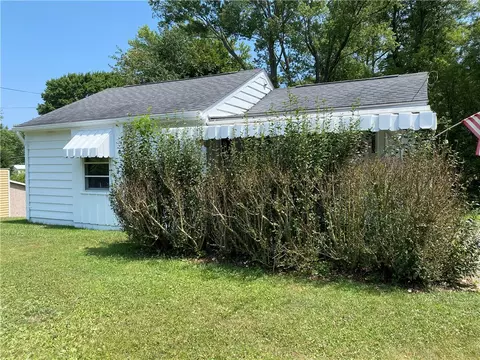 330 Mercer Rd, Greenville, PA 16125