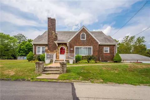 382 Pearl St, Brownsville, PA 15417