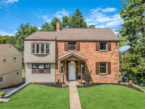 1022 Greentree Rd, Pittsburgh, PA 15220
