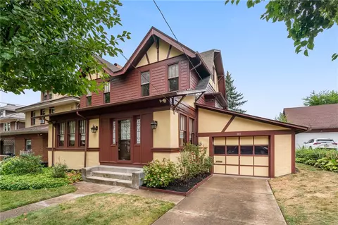 1411 Manor Ave, Mckeesport, PA 15132