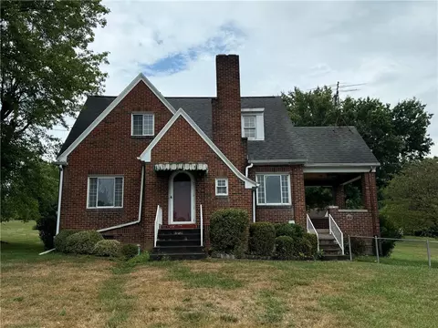 464 Low Hill Rd, Brownsville, PA 15417