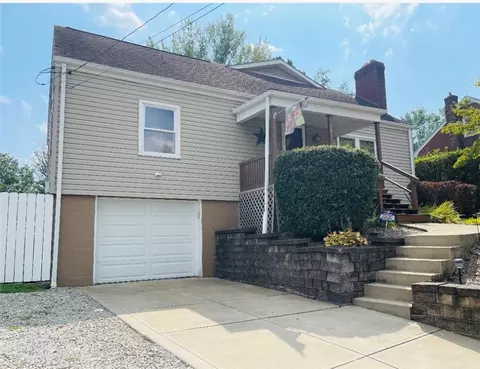 1621 Centre Ave, Monongahela, PA 15063
