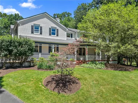 251 Timothy Rd, Gibsonia, PA 15044