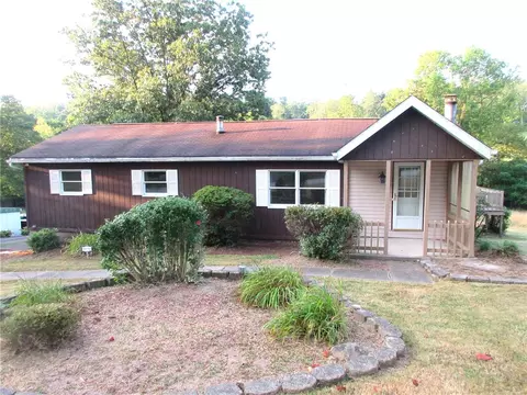 424 Story Rd, Export, PA 15632