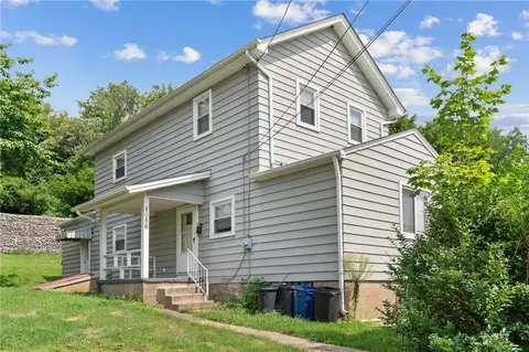 1056 Lessing St, Pittsburgh, PA 15220