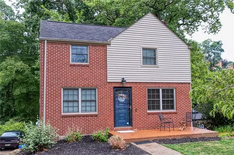 6928 Hilldale Dr, Pittsburgh, PA 15236
