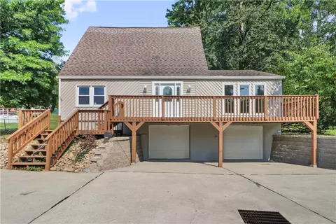 1815 2nd St, Connellsville, PA 15425