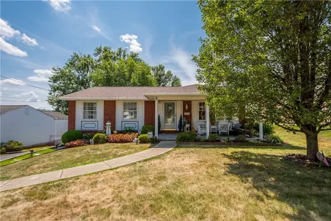 219 Cottonwood Dr, Oakdale, PA 15071