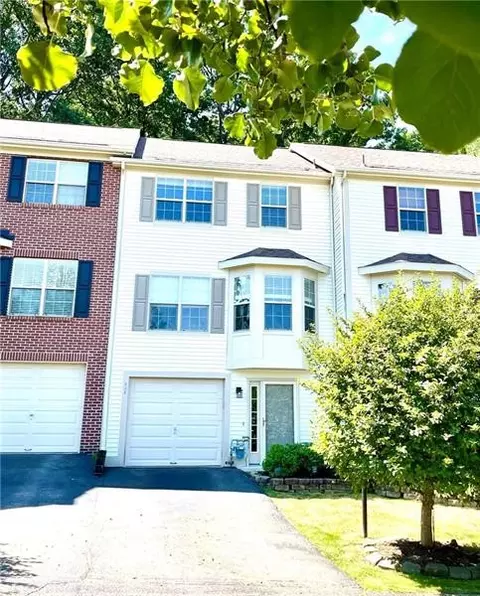 403 Georgetown Ct, Seven Fields, PA 16046