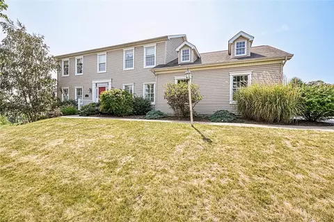 113 Chelsea Dr, Latrobe, PA 15650
