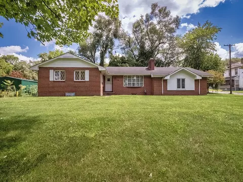 713 Neal St, New Castle, PA 16101