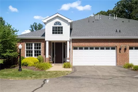 1304 Union Ct, Valencia, PA 16059