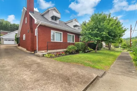 353 3rd St, Smithton, PA 15479