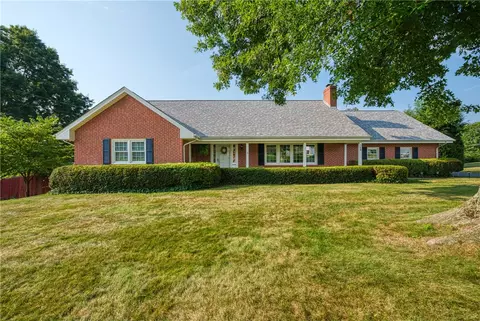 104 Drushel Dr, Connoquenessing, PA 16027