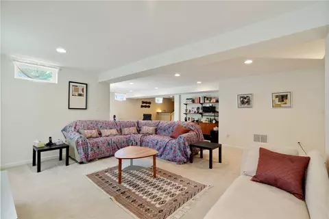 2220 Trefoil Dr, Export, PA 15632 photo 32