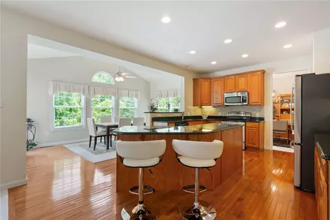 2220 Trefoil Dr, Export, PA 15632 photo 13