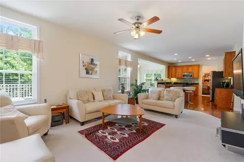 2220 Trefoil Dr, Export, PA 15632 photo 16