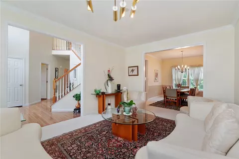 2220 Trefoil Dr, Export, PA 15632 photo 6