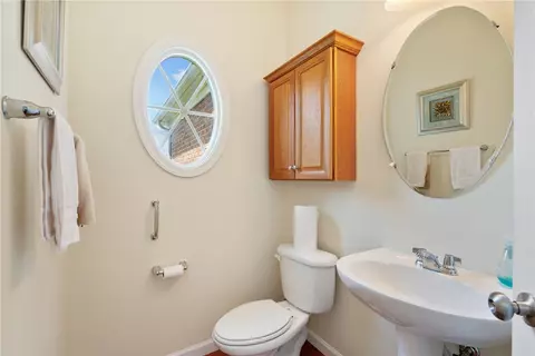 2220 Trefoil Dr, Export, PA 15632 photo 19