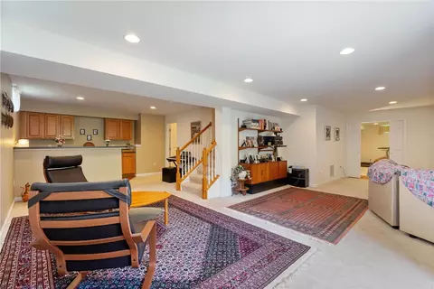 2220 Trefoil Dr, Export, PA 15632 photo 30