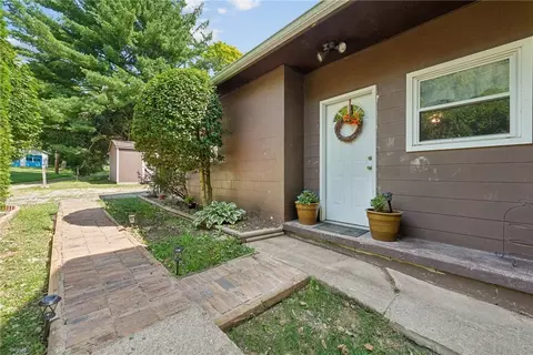 106 Wagner Ln, Spring Church, PA 15686