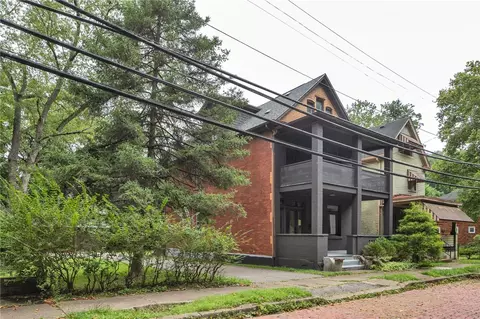 43 Kenmore Ave, Pittsburgh, PA 15221