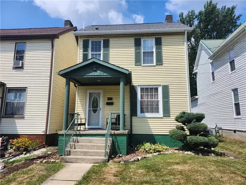 328 Eagle St, Mount Pleasant, PA 15666