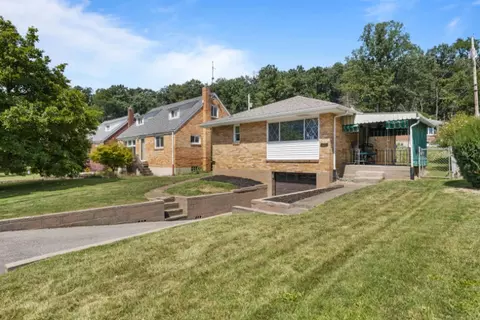 25 Valois St, Pittsburgh, PA 15205