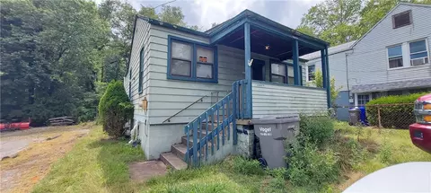 3762 Gibsonia Rd, Gibsonia, PA 15044