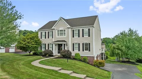 322 Hickory Nut Dr, Eighty Four, PA 15330