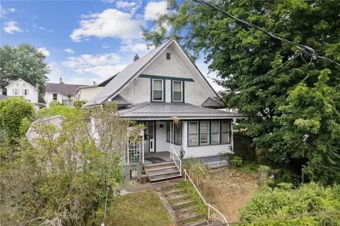 920 Vickroy Ave, Johnstown, PA 15905