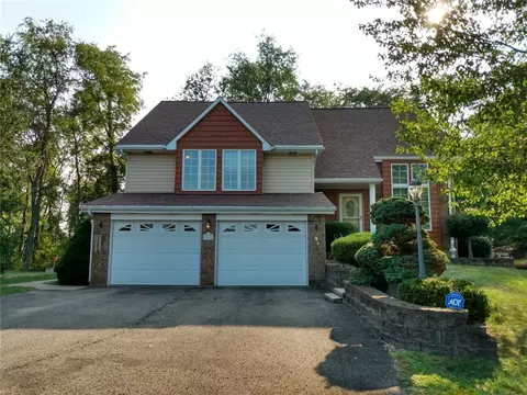 106 Susquehanna Rd, Monongahela, PA 15063