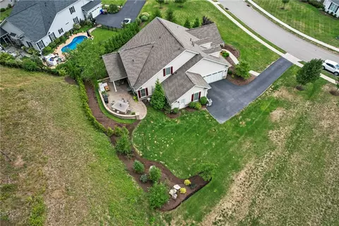 View/Area - 107 Resolution Dr, Mars, PA 16046 photo 5 of 8