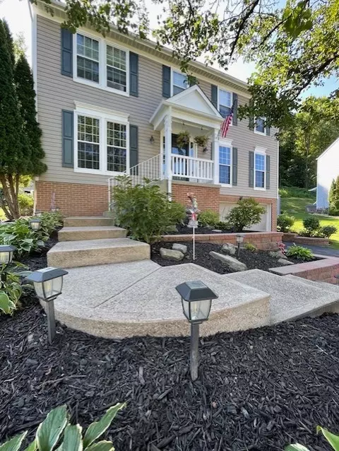 308 Shady Gln, Coraopolis, PA 15108
