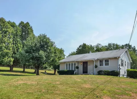 835 N Ben Franklin, Indiana, PA 15701