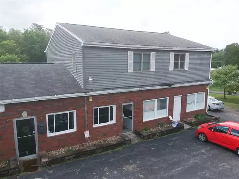 3514 Ellwood Rd, New Castle, PA 16101