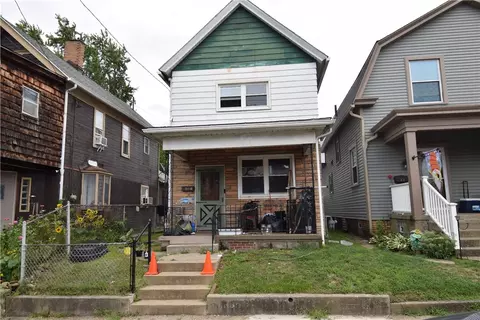 2004 5th Ave, Beaver Falls, PA 15010