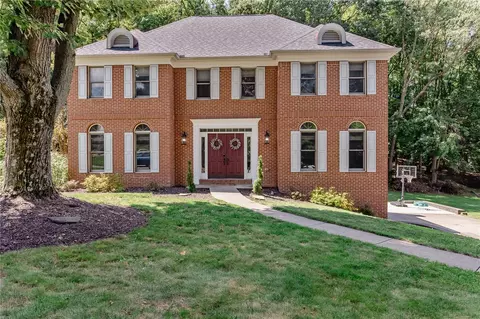 208 Seasons Dr, Wexford, PA 15090