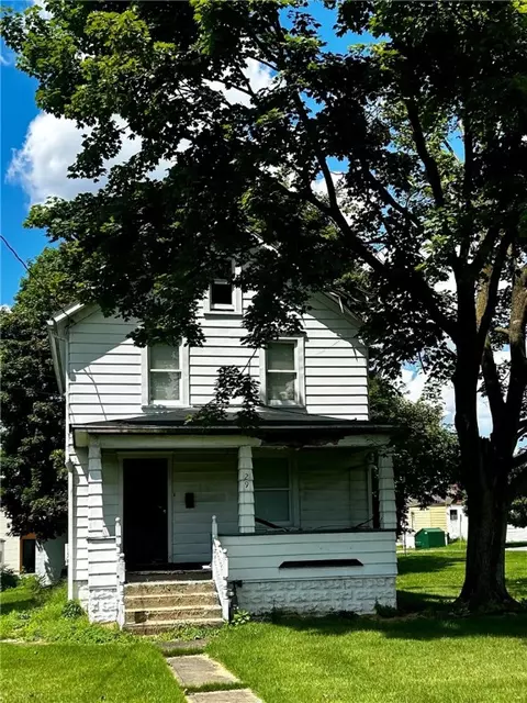 29 W Wylie St, Homer City, PA 15748