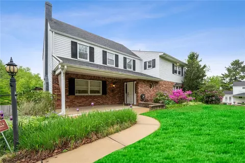 1558 Main, West Leechburg, PA 15656