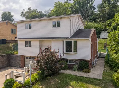 68 Skyvue Dr, Pittsburgh, PA 15234