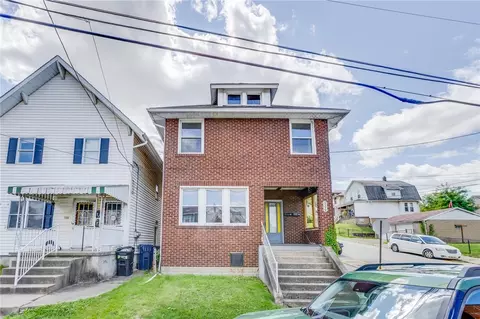 906 North St, New Kensington, PA 15068
