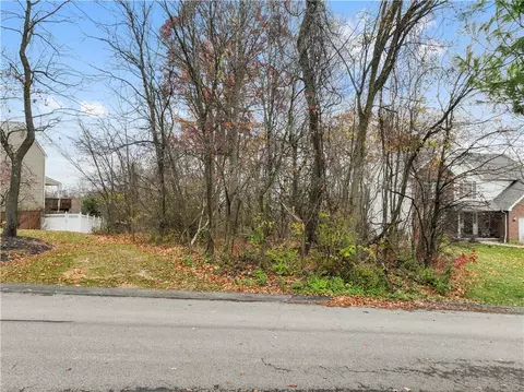 148 Buss Rd, Aliquippa, PA 15001