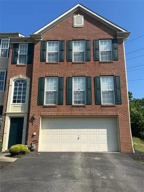 110 Park Pl, Mckees Rocks, PA 15136