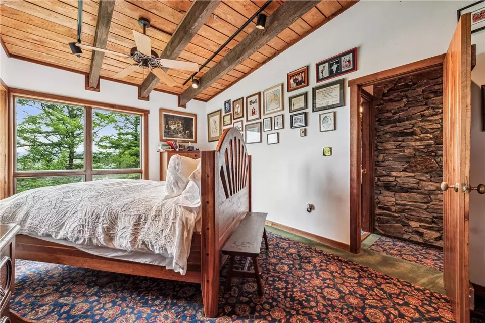  4 Winter Way, Champion, PA 15622 photo 30
