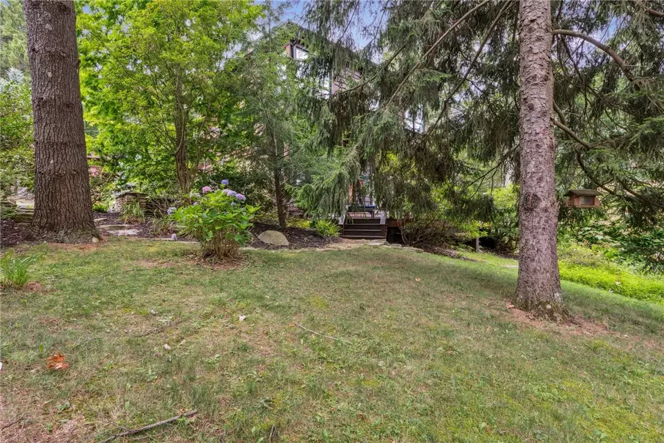  4 Winter Way, Champion, PA 15622 photo 39
